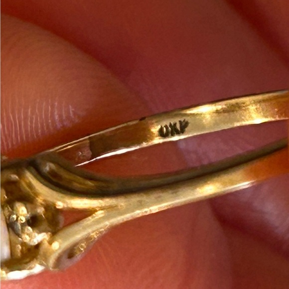 Vintage opal and diamond ring - size 6 - Picture 10 of 14